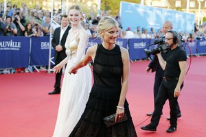          mel02090818BZNimage1020.jpg