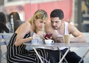            bou310818BZNimage119.jpg