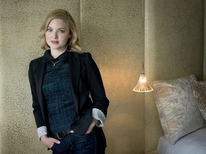 604full-holliday-grainger.jpg