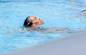          llo02090818BZNimage101.jpg