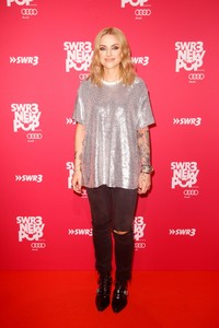 amy190918BZNimage5.jpg