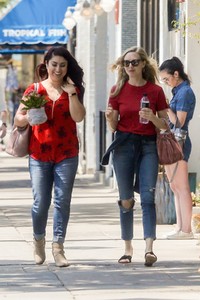          sey04090818BZNimage125.jpg