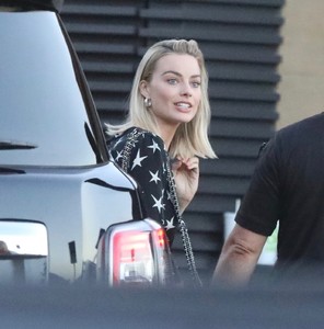         rob170918BZNimage3.jpg