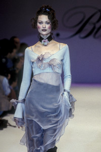 884825252_Blumarine1993WomenRTW52.thumb.jpg.9ce0fe554996c14b89b50fb0be8e61ba.jpg