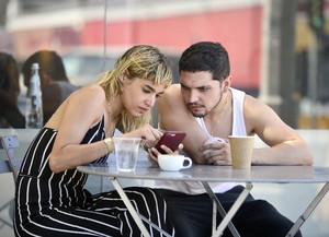            bou310818BZNimage120.jpg