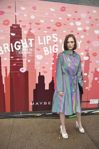Coco+Rocha+IMG+NYFW+Shows+2018+PARTNERS+September+rfK-hwsS7Gdx.jpg