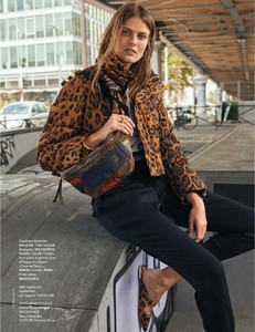 Elle3797-page-022.jpg