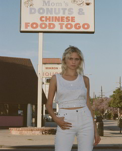 FDEB17001SWHI01_B.jpg