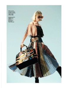 Grazia459-page-035.jpg