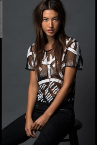 Leila-Thomas-for-her-book-shots-2014-021-683x1024.thumb.jpg.250291b60fc47ebc6b33f5acb226d89f.jpg