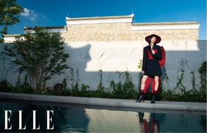 Liu-Wen-ELLE-China-Cover-Photoshoot10.thumb.jpg.96a3497e69029d1735fd90fca6692364.jpg