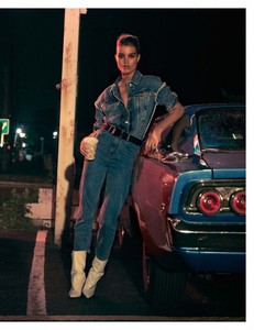 MISS-VOGUE-Dan-Martensen-x-Clare-Richardson_Page_08.thumb.jpg.04d57d55686b39fe8ec9db500e501643.jpg