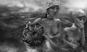 Sea-Hunters-Tony-Duran-Erotic-Nudes-12.thumb.jpg.768fbca829788b39b233cd968e0b0911.jpg