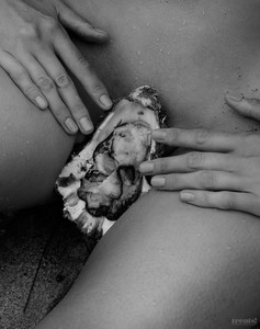 Sea-Hunters-Tony-Duran-Erotic-Nudes-22.thumb.jpg.4831c4cb2a402790ba35571e7bde4031.jpg