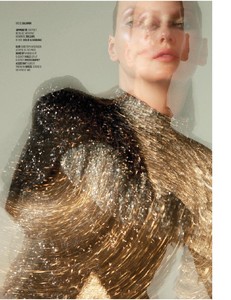 Vogue_Arabia_September_2018-page-008.jpg