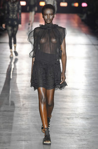 alberta-ferretti-110(1).thumb.jpg.9f0e389b7a5713609315d656e41f0aee.jpg