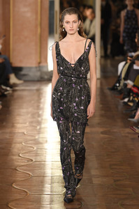 altuzarra-rtw-spring-2019-paris-fashion-week-pfw-034(1).thumb.jpg.d18bc74355d9643b6a06db2cdb91cb65.jpg