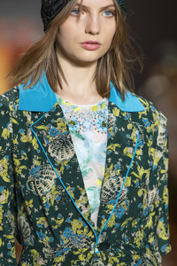 anna-sui-clp-rs19-0234.jpg