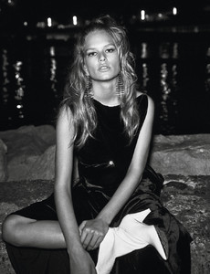 artlist-hair-marc-lopez-editorial-vogue-paris-lachlan-bailey-ann.thumb.jpg.55eeb7ea3f39b1303f11b48ab8a6e130.jpg