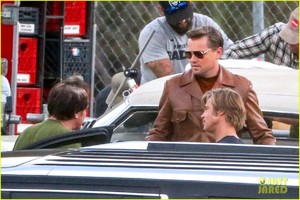 brad-pitt-looks-buff-on-set-leonardo-dicaprio-24.jpg