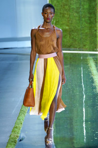 cushnie-s19-004(1).thumb.jpg.ad63f1ab77c24a47f15945728463ab77.jpg