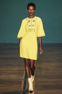 defile-andrew-gn-printemps-ete-2019-paris-look-10.thumb.jpg.4dcf6f4b9299dfbc527141bec9499451.jpg