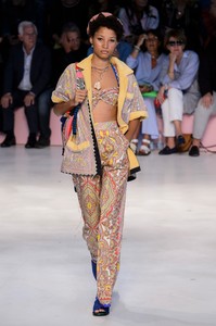 etro-rs19-1496.thumb.jpg.58cb9942cbbfb267f13bb40a9831f6b8.jpg