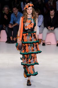 etro-rs19-1649.thumb.jpg.c0b5cc47736120dabc5edced1bfb3c35.jpg