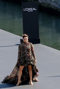 eva300918BZNimage130.jpg