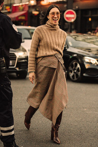 eva4.thumb.jpg.a0348865093ff318b7a41e1375e1b03b.jpg