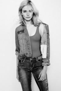 hannah-burnard-23661.jpg