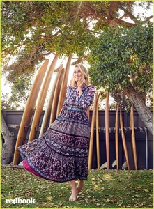 lauren-conrad-rebook-october-2018-05.jpg