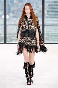 longchamp-rtw-s19-28(1).thumb.jpg.2f647c5194db8d5ff951aa77a39c6cd4.jpg