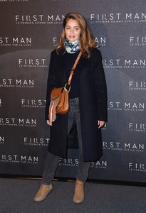 marie-ange-casta-first-man-premiere-in-paris-3.jpg