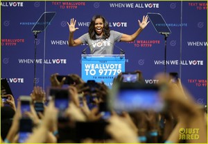 michelle-obama-voter-registration-event-05.jpg