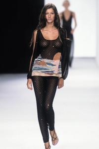 missoni-ss-2000-10.thumb.JPEG.d35cb2e42bfe0c93589dc3b0e948b20d.JPEG