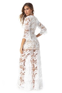 norjary_ao782-21h_wht_back_1.jpg