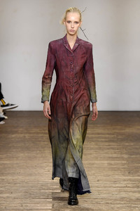 olivier-theyskens-rtw-spring-2019-paris-fashion-week1864(1).thumb.jpg.2143da36a7f8db14acbc40e463554727.jpg