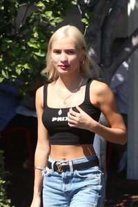 pia-mia-perez-at-fred-segal-in-west-hollywood-09-18-2018-1.jpg