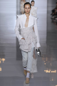 rick-owens-ggrtw-spring-2019-paris-fashion-week1518(1).thumb.jpg.fa8691616bdb33cdbf4073b79bd5dc62.jpg
