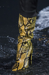 saint-laurent-clp-rs19-3240.thumb.jpg.ef44eb8444dcdfc40b05ab0c6756f2fb.jpg