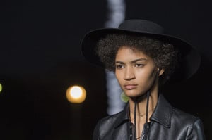 saint-laurent-clp-rs19-3938.thumb.jpg.2643d5091851fabfd2c80f46778b3dcd.jpg