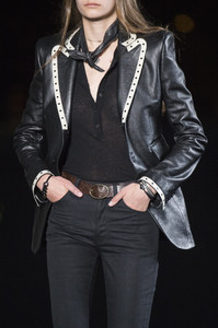 saint-laurent-clp-rs19-3957.thumb.jpg.58aa677c657f7cafbc83fb51495d9499.jpg