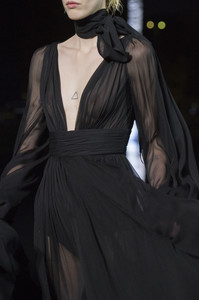 saint-laurent-clp-rs19-4224.thumb.jpg.2284e580b1ae5e002f02f32978746e3f.jpg