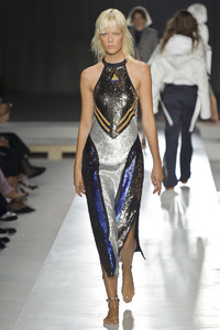 sportmax-2019-milan-fashion-week-collection006(1).thumb.jpg.12e85da713f113b7b9d9e043465db6ca.jpg