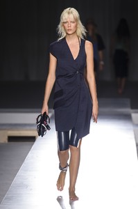 sportmax-rs19-0425.thumb.jpg.36ba63fc660ee454e582efa75dac0014.jpg