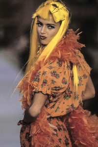 stewart-1994ss-betsey-johnson-ss-1994-4.jpg.2c38af7b6f83568382976a48376016b4.thumb.jpg.a28307dafa02b29893c8c70391b66201.jpg