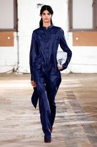 tibi-s19-ar-40(1).thumb.jpg.ef4004968500def11428bfdd2b4f0d2b.jpg