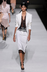 tom-ford-s19-gg-23(1).thumb.jpg.16f5d405bbe20536ce9e49eede54cba8.jpg