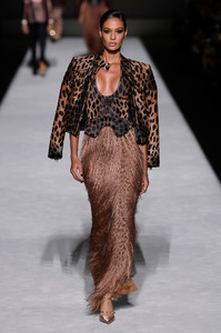 tom-ford-s19-gg-43(1).thumb.jpg.04f99ae2243ea171db4837d3f880156d.jpg